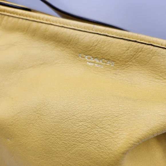 Coach Mustard 19889 Leather Legacy Duffle Shoulder Bag - Picture 3 of 12